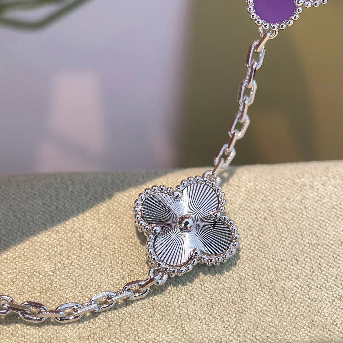 [Azure Tears]LUCKY CLOVER 5-MOTIF BRACELET - VIOLET COLLECTION