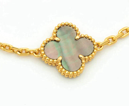 [Azure Tears]LUCKY CLOVER 5-MOTIF BRACELET - GREY MOTHER-OF-PEARL COLLECTION