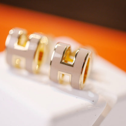 [Azure Tears]MINI POP H GOLD EARRINGS GREY