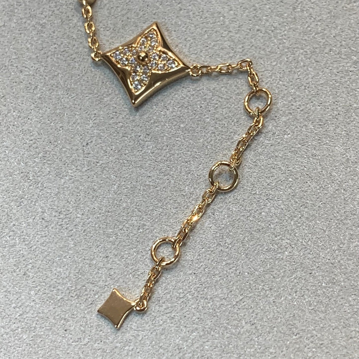 [Azure Tears]STAR AND SUN 4 MOTIFS GOLD DIAMONDS BRACELET