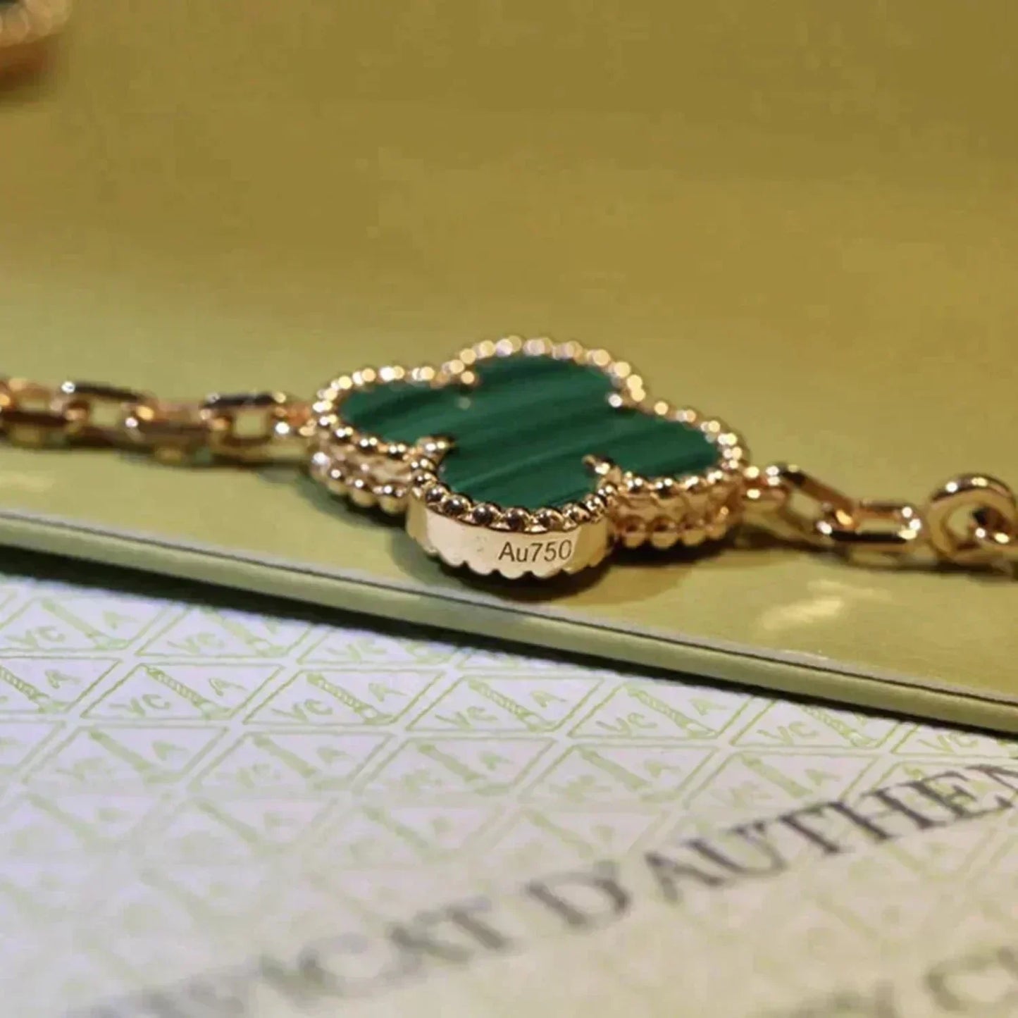 [Azure Tears]LUCKY CLOVER 5-MOTIF BRACELET - MALACHITE COLLECTION