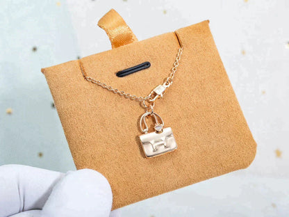 [Azure Tears]AMULETTE PEDANT ROSE GOLD NECKLACE