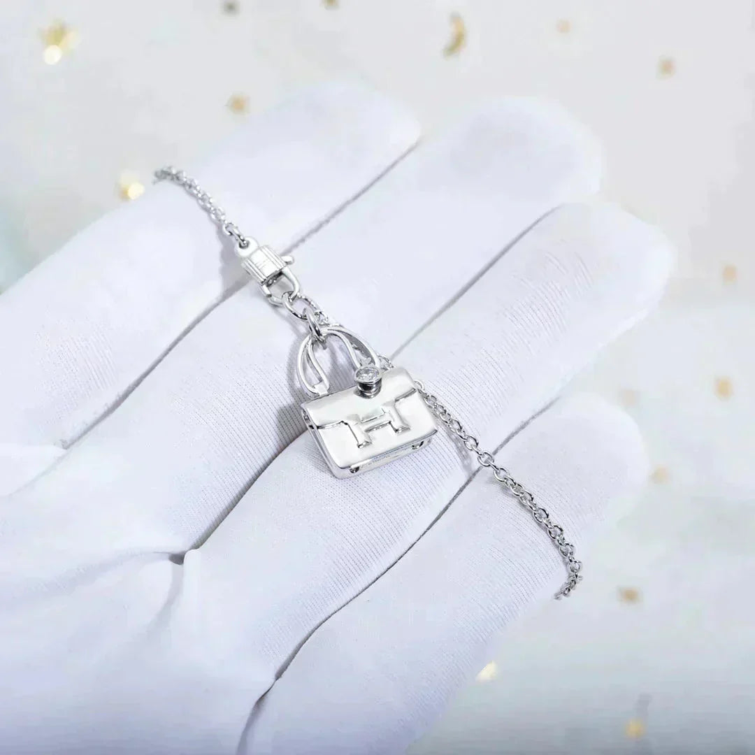 [Azure Tears]AMULETTE PEDANT SILVER NECKLACE