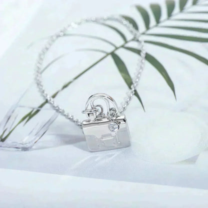 [Azure Tears]AMULETTE PEDANT SILVER NECKLACE