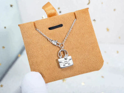 [Azure Tears]AMULETTE PEDANT SILVER NECKLACE