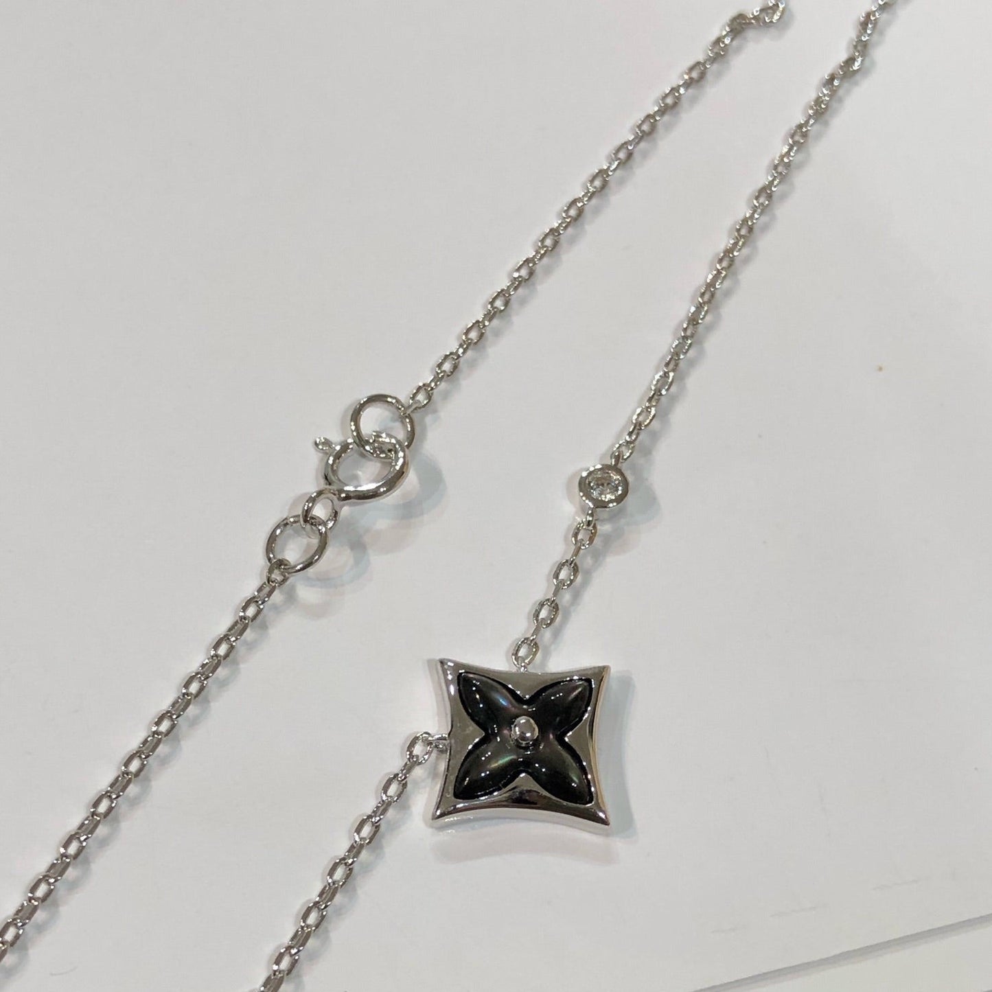 [Azure Tears]STAR BLACK MOP NECKLACE