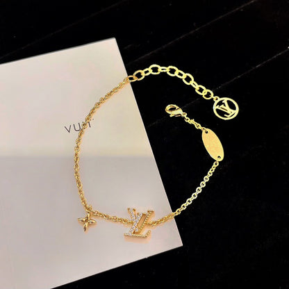 [Azure Tears]LOGO STAR MOTIF GOLD BRACELET