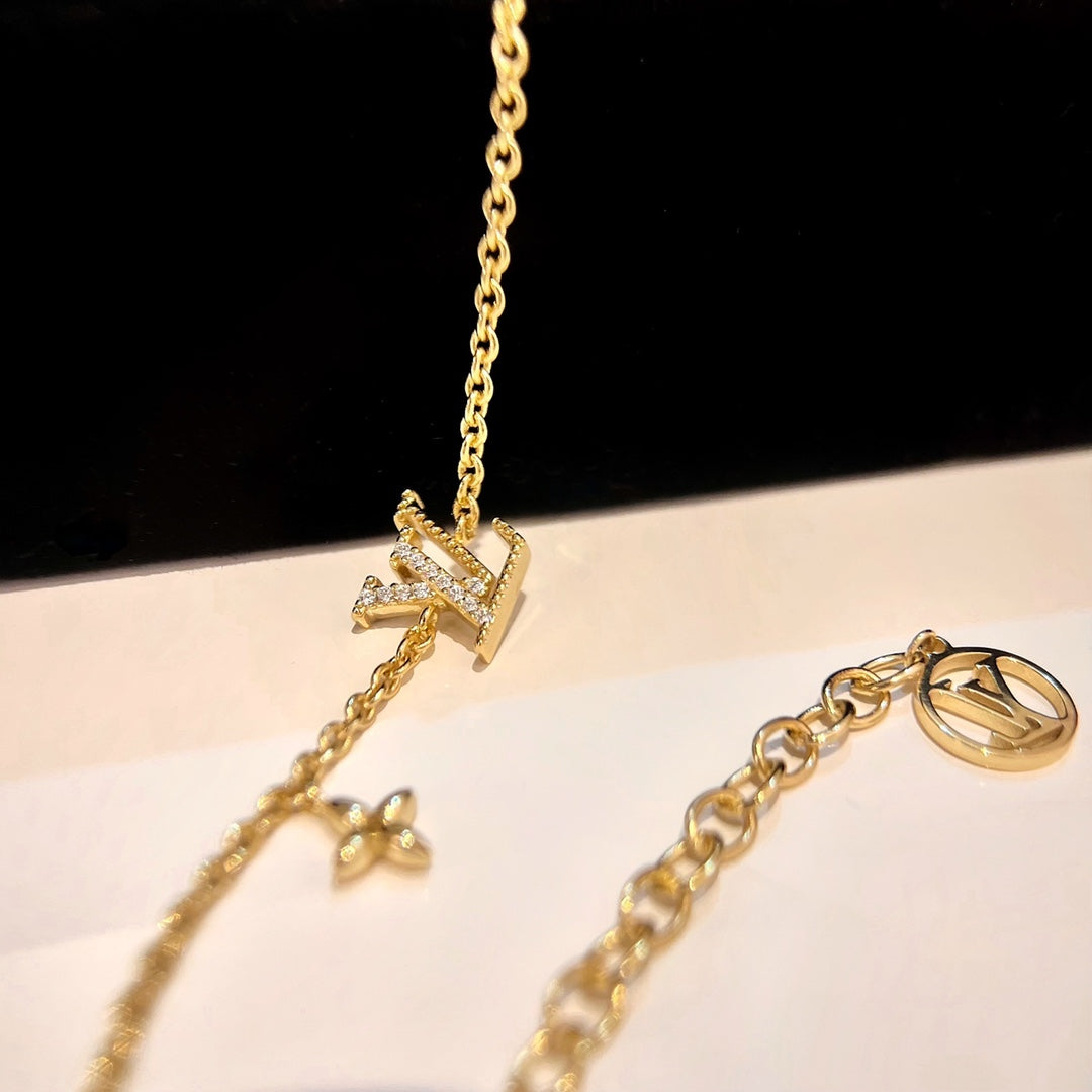 [Azure Tears]LOGO STAR MOTIF GOLD BRACELET