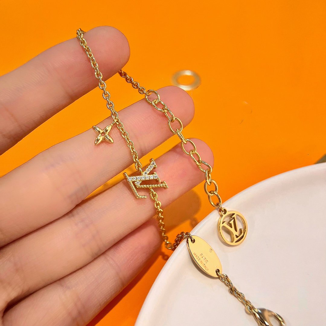 [Azure Tears]LOGO STAR MOTIF GOLD BRACELET
