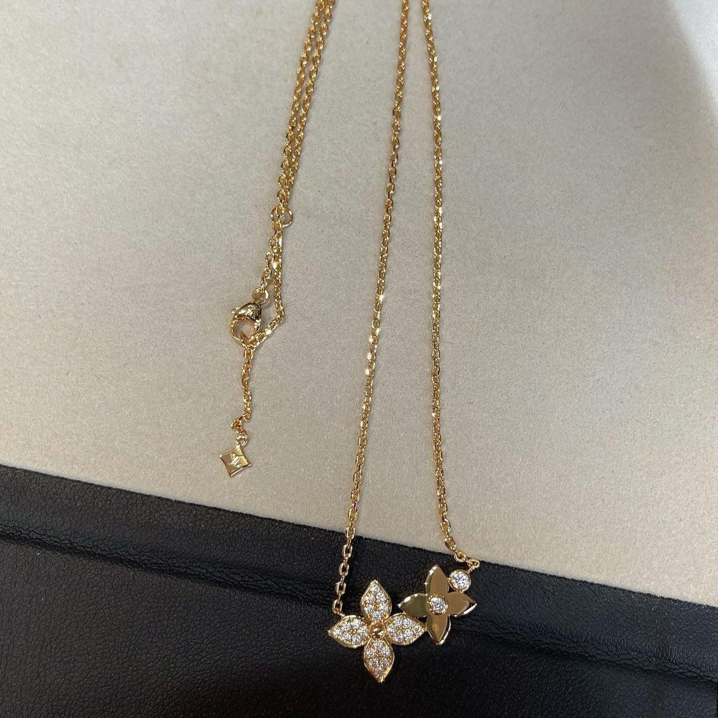 [Azure Tears]STAR BLOSSOM NECKLACE ROSE GOLD DIAMONDS