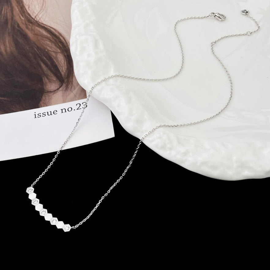 [Azure Tears]BEE MY LOVE DIAMOND NECKLACE