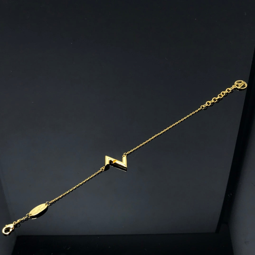 [Azure Tears]VOLT LV LOGO BRACELET