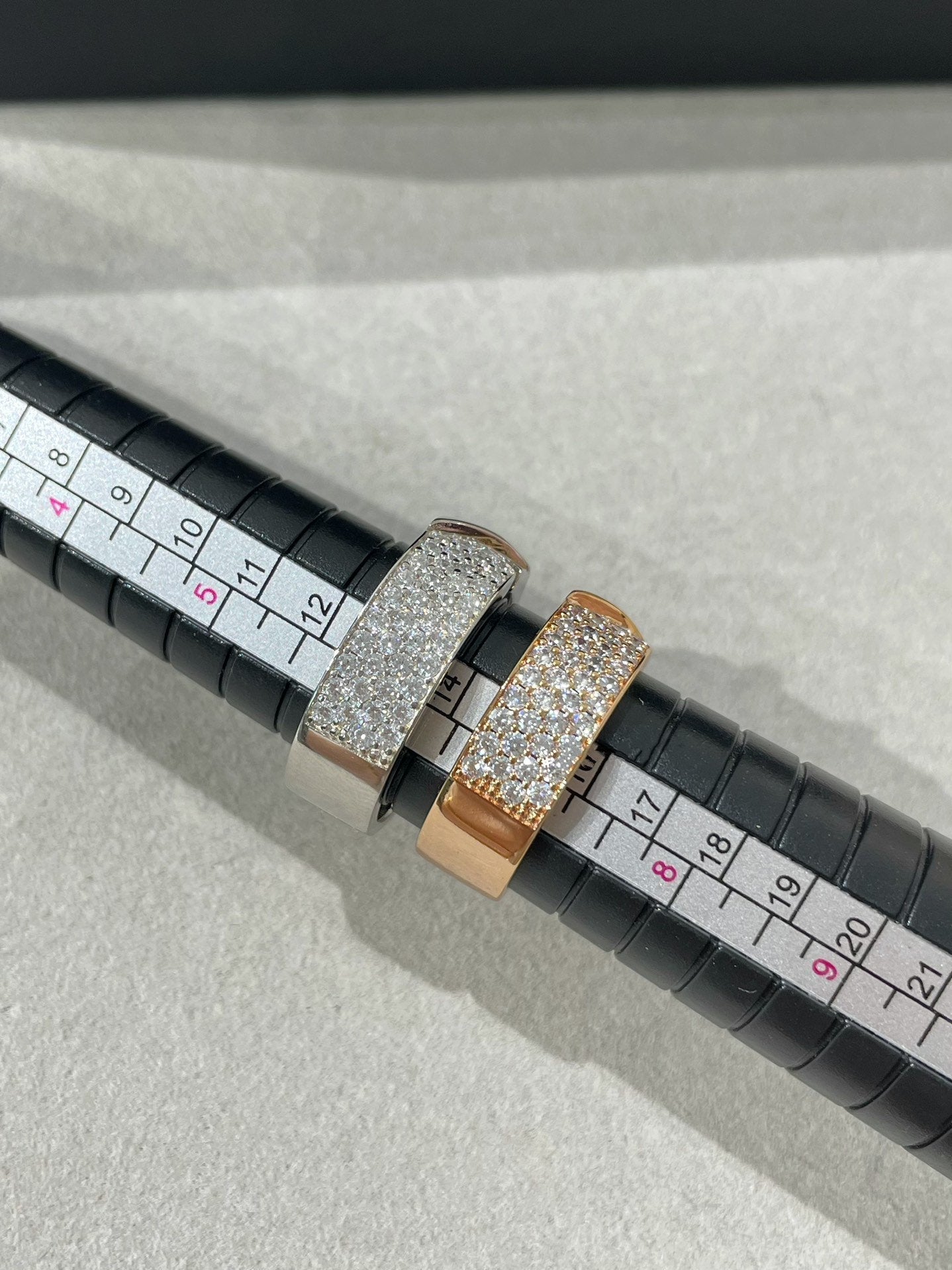 [Azure Tears]LIENS EVIDENCE  DIAMOND PAVED RING