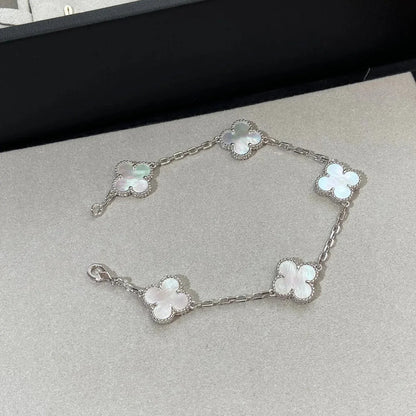 [Azure Tears]LUCKY CLOVER 5-MOTIF BRACELET - WHITE MOTHER-OF-PEARL COLLECTION