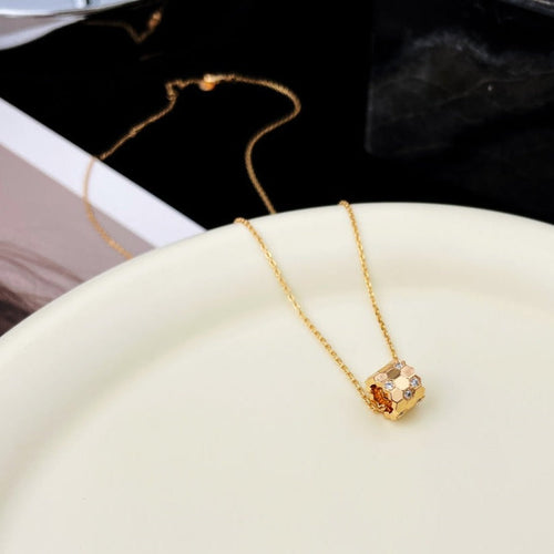 [Azure Tears]BEE MINI PEDANT DIAMOND NECKLACE