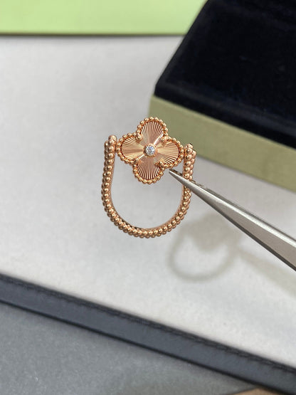 [Azure Tears]LUCKY CLOVER ROSE GOLD REVERSIBLE RING
