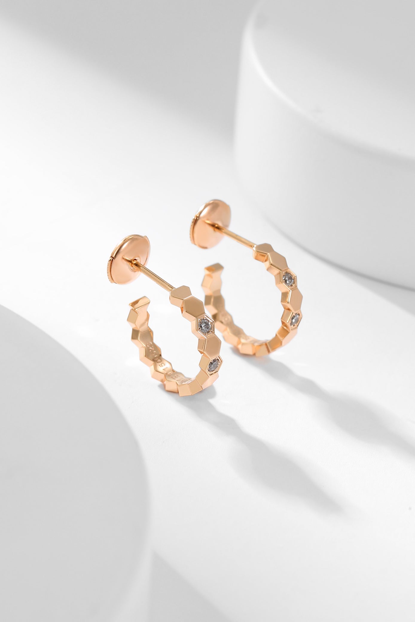 [Azure Tears]BEE LOVE DIAMOND HOOP EARRINGS