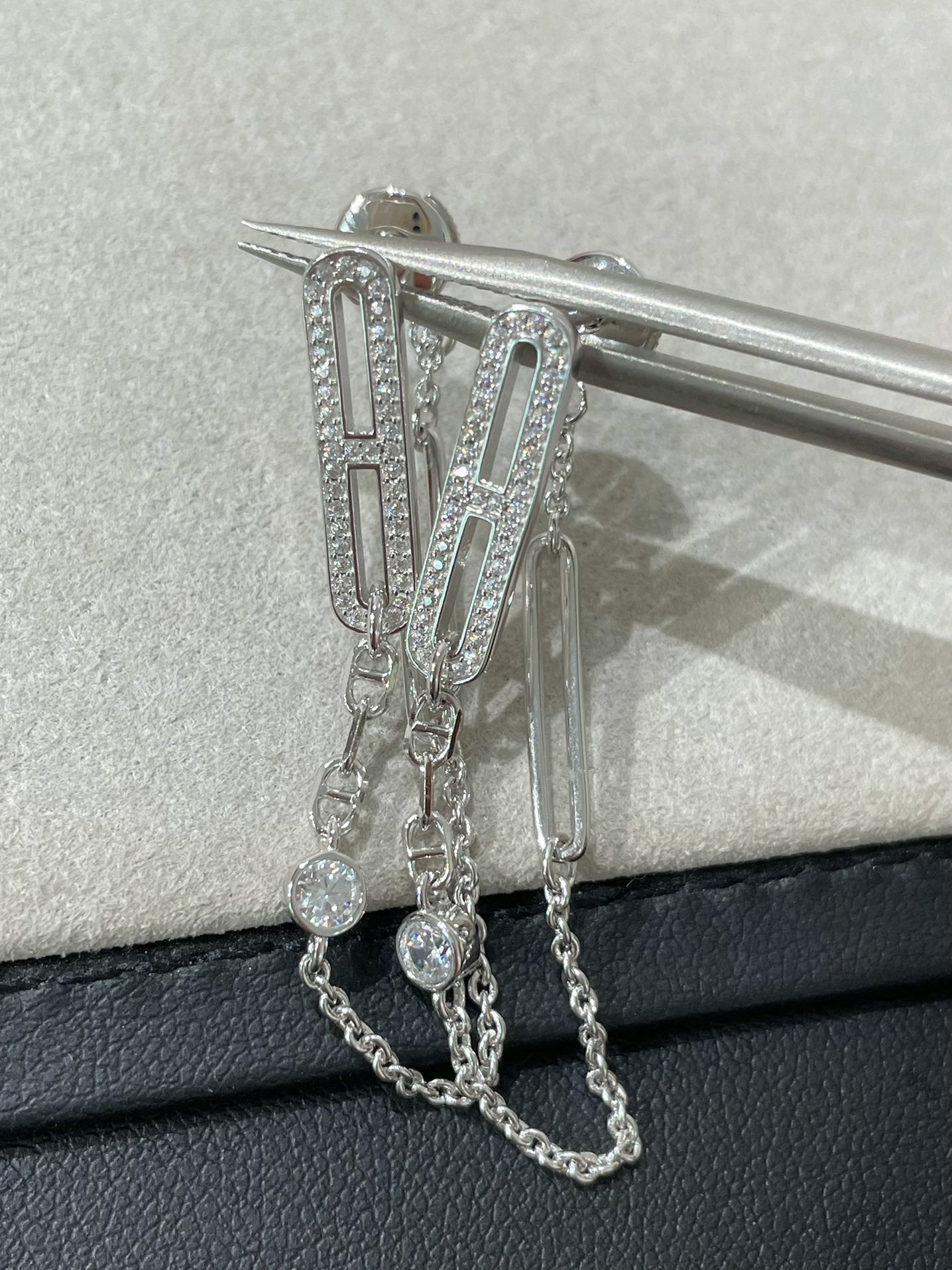 [Azure Tears]CHAINE CHAOS DIAMOND DROP EARRINGS
