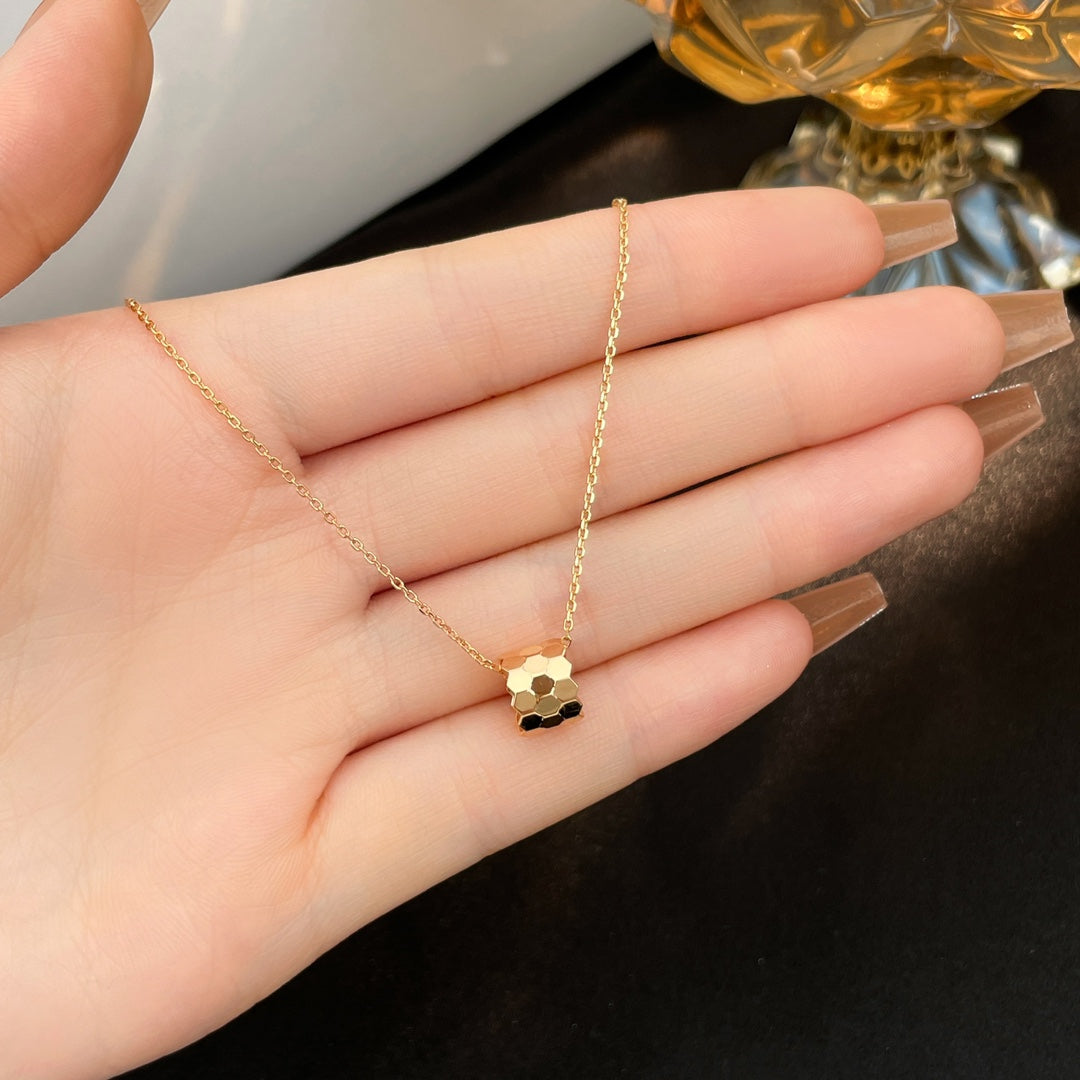 [Azure Tears]BEE MINI NECKLACE