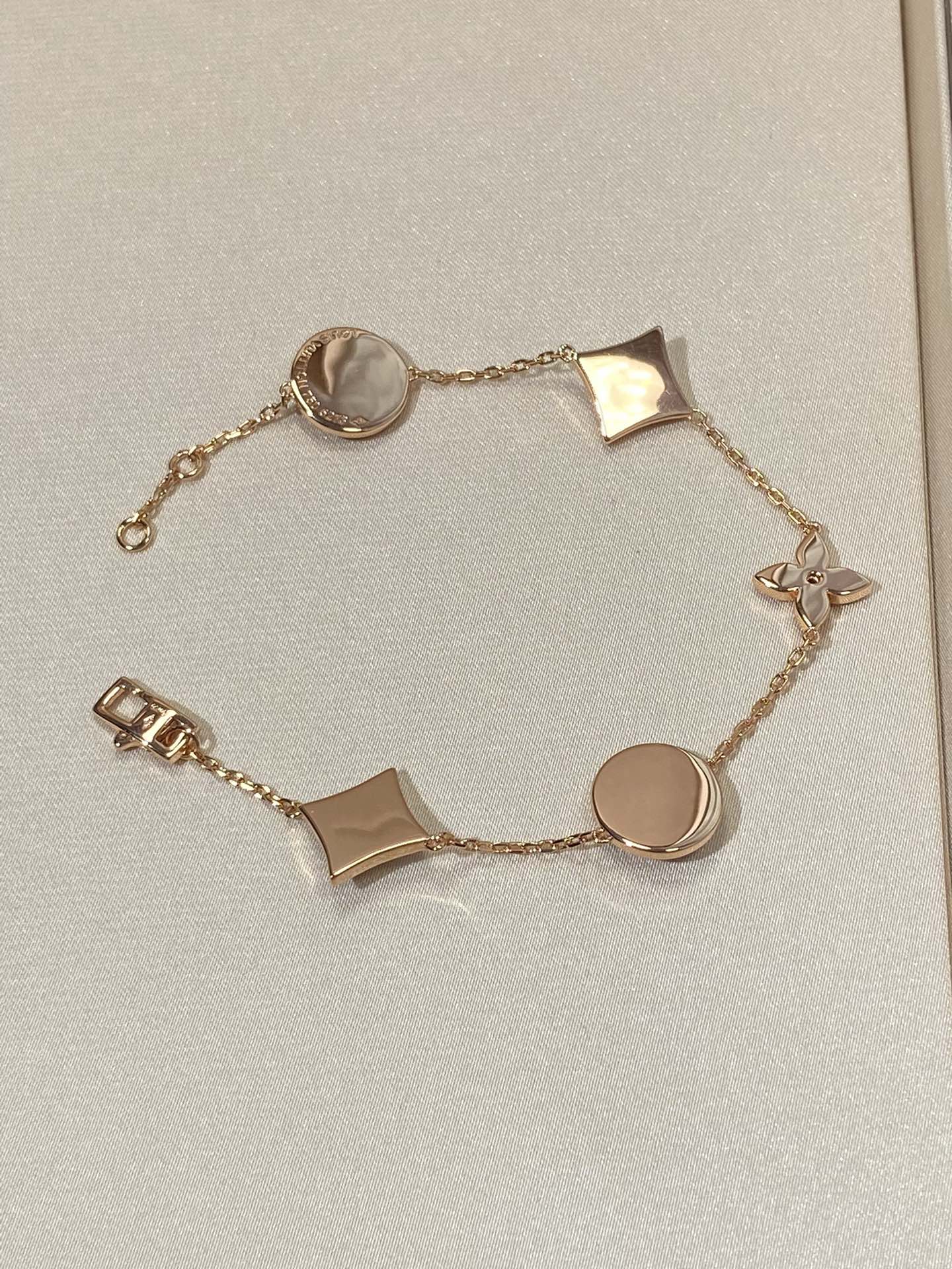 [Azure Tears]STAR AND SUN 5 MOTIF MOP ROSE GOLD BRACELET
