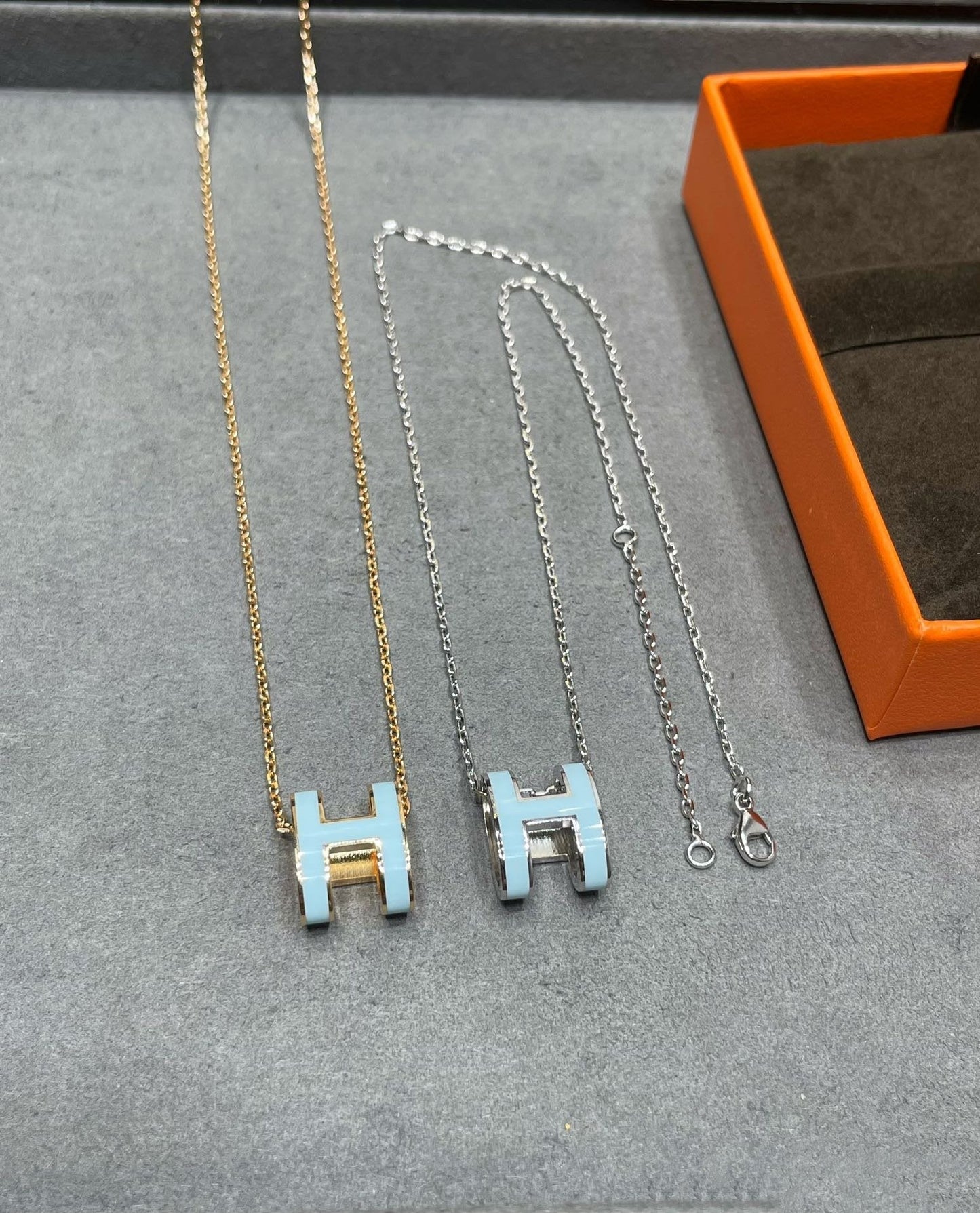 [Azure Tears]POP H SKY BLUE NECKLACE
