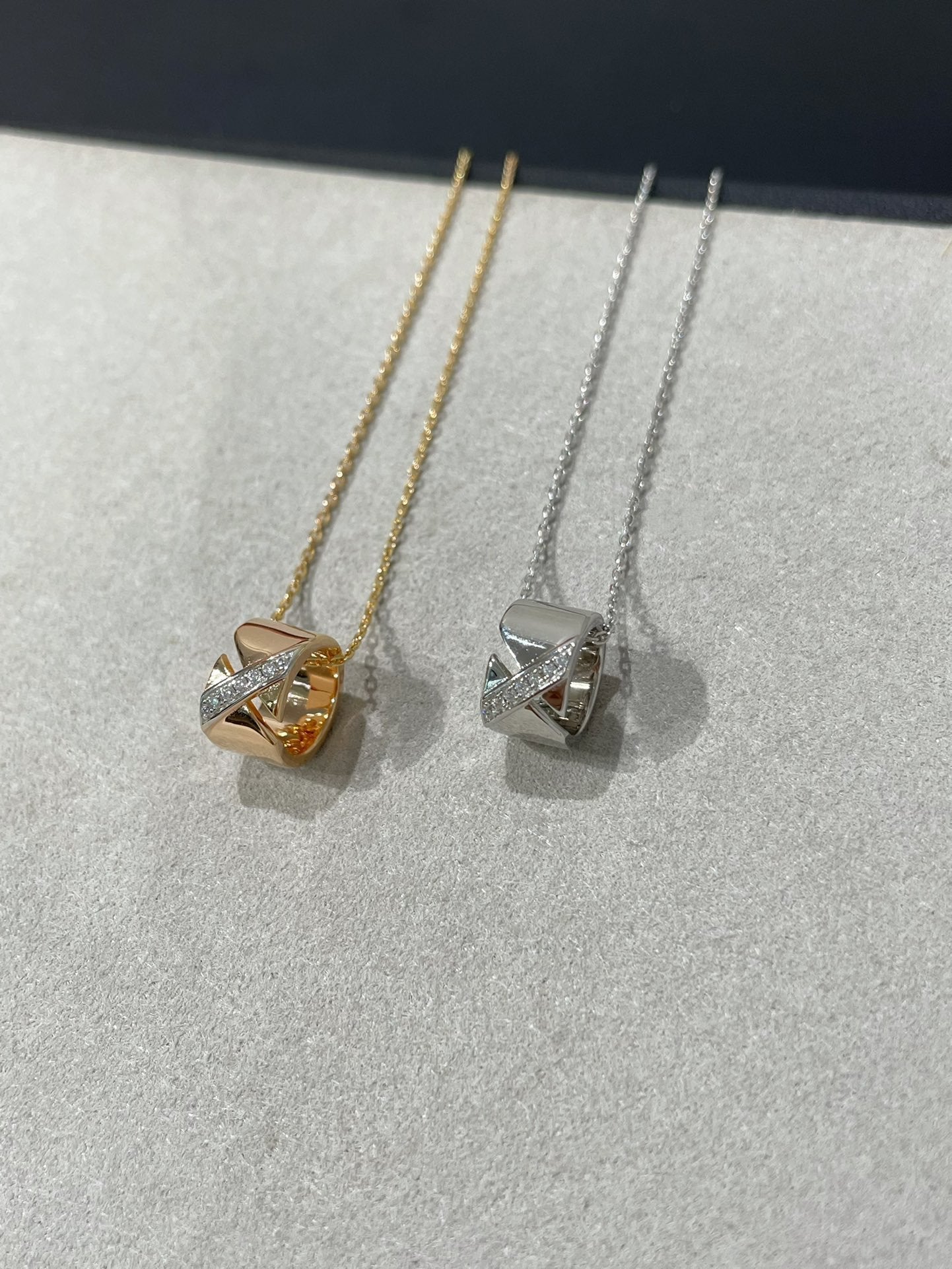 [Azure Tears]LIENS EVIDENCE DIAMOND NECKLACE