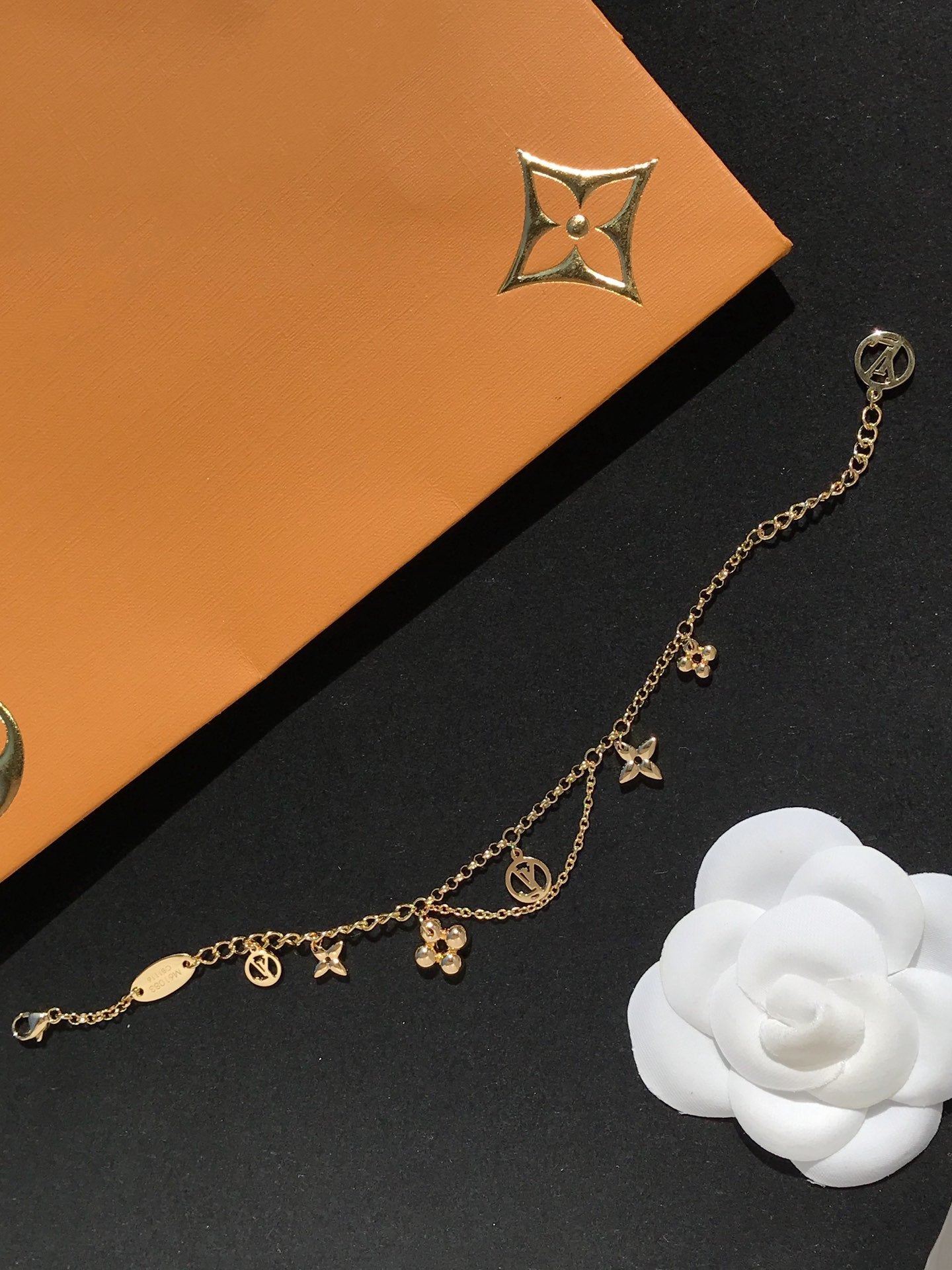 [Azure Tears]BLOOMING ROSE GOLD MOP BRACELET