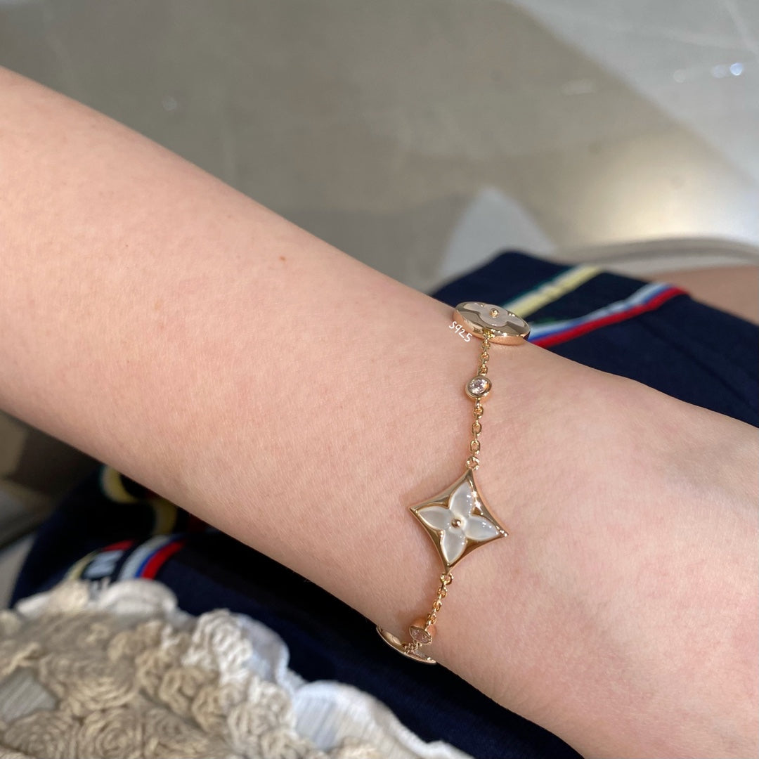 [Azure Tears]STAR AND SUN 4 MOTIF WHITE MOP ROSE GOLD BRACELET