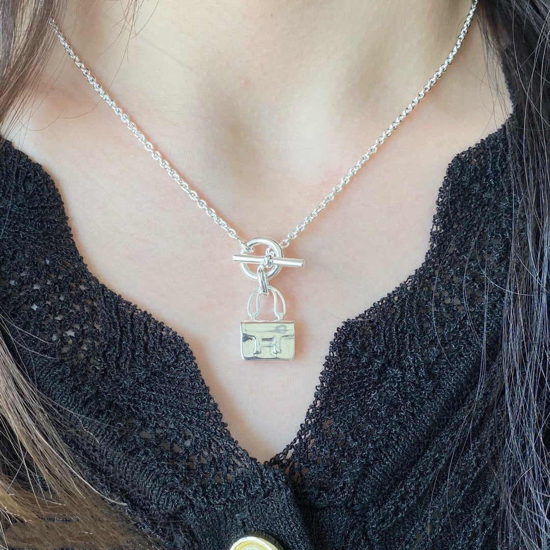 [Azure Tears]CONSTANCE PEDANT SILVER NECKLACE