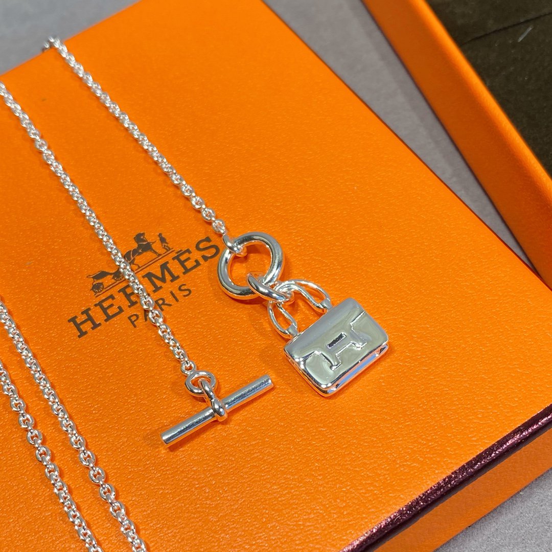[Azure Tears]CONSTANCE PEDANT SILVER NECKLACE