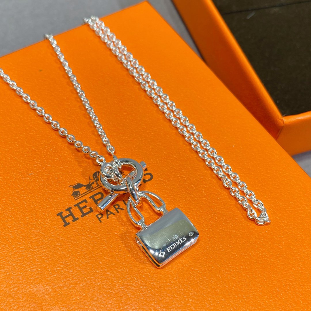 [Azure Tears]CONSTANCE PEDANT SILVER NECKLACE