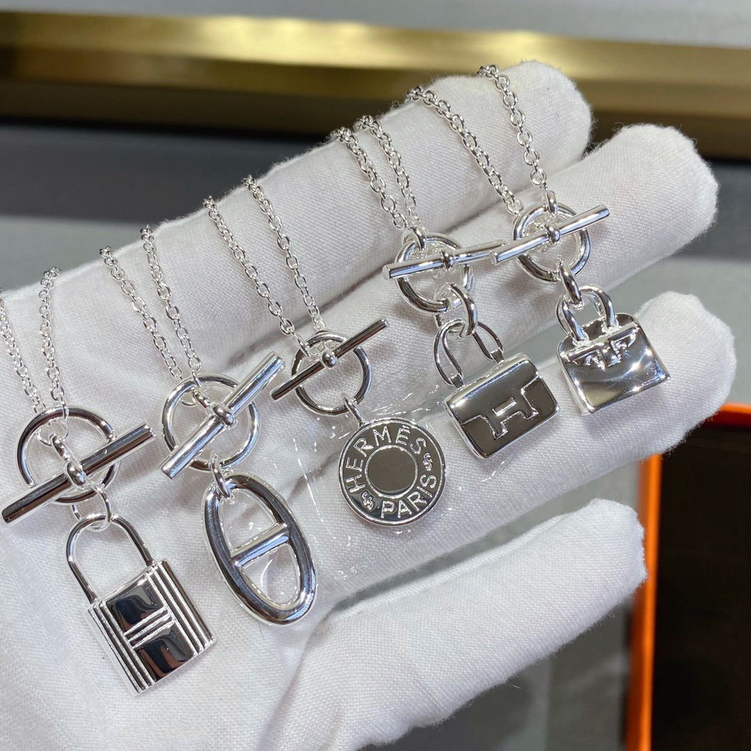 [Azure Tears]CONSTANCE PEDANT SILVER NECKLACE