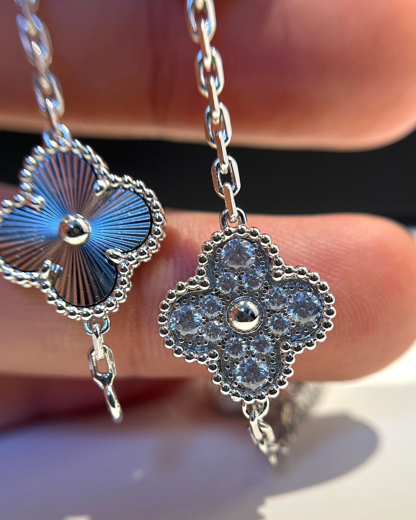 [Azure Tears]LUCKY CLOVER 5-MOTIF BRACELET - LASER COLLECTION