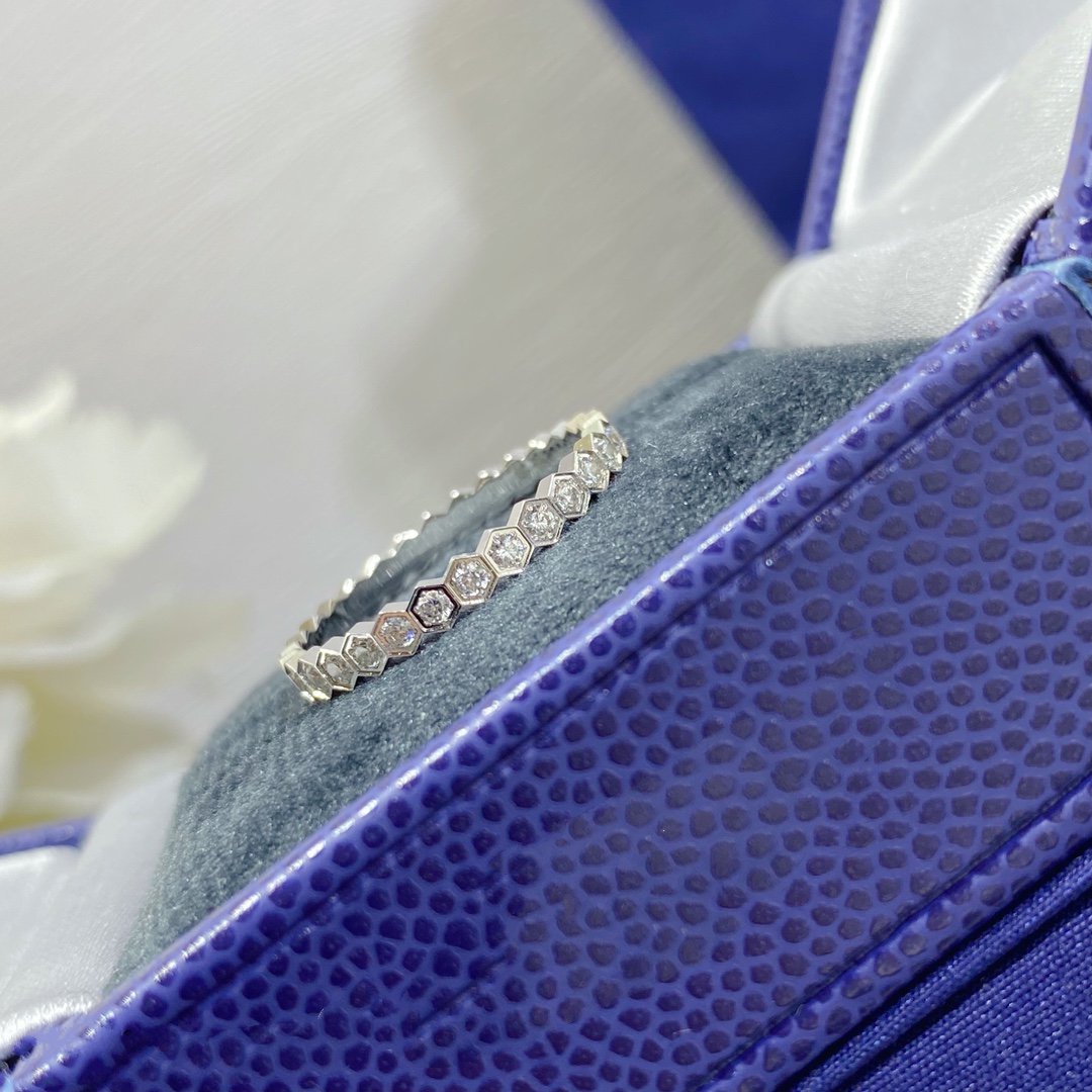 [Azure Tears]BEE LOVE DIAMOND PAVED SMALL RING