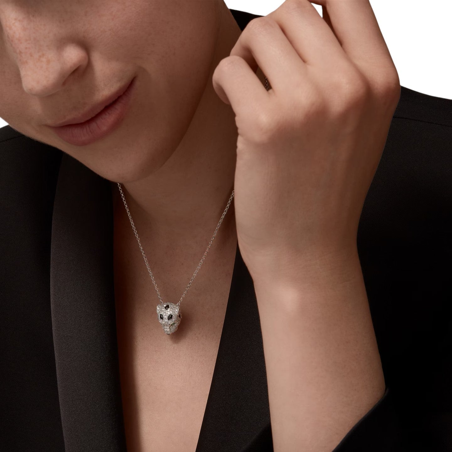 [Azure Tears]LEOPARD HEAD FULL PAVÉ DIAMOND PENDANT NECKLACE