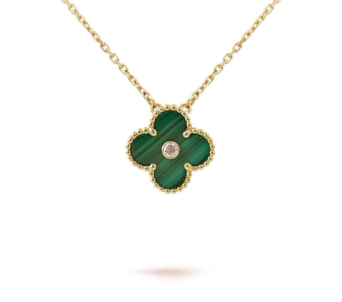 [Azure Tears]LIMITED EDITION CHRISTMAS CLOVER FLOWER NECKLACE - 15MM ANNUAL COLLECTIBLE PENDANT