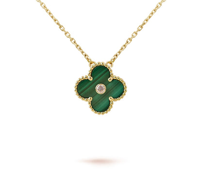 [Azure Tears]LIMITED EDITION CHRISTMAS CLOVER FLOWER NECKLACE - 15MM ANNUAL COLLECTIBLE PENDANT