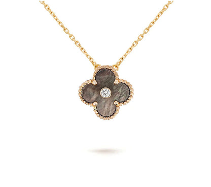 [Azure Tears]LIMITED EDITION CHRISTMAS CLOVER FLOWER NECKLACE - 15MM ANNUAL COLLECTIBLE PENDANT