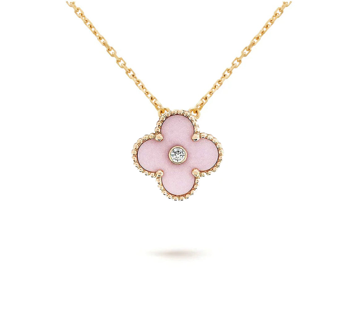 [Azure Tears]LIMITED EDITION CHRISTMAS CLOVER FLOWER NECKLACE - 15MM ANNUAL COLLECTIBLE PENDANT
