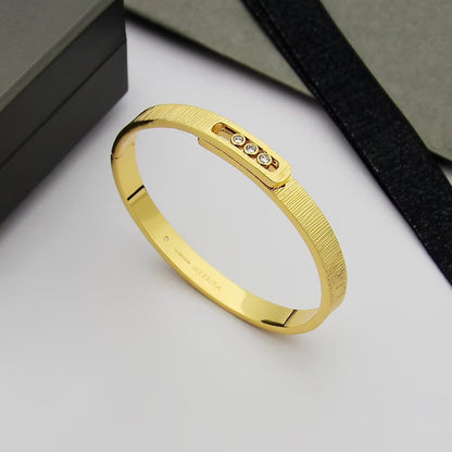 [Azure Tears]MOVE NOA CISELÉ BANGLE BRACELET