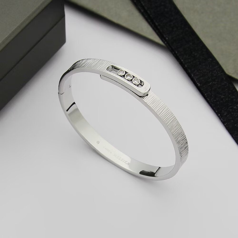 [Azure Tears]MOVE NOA CISELÉ BANGLE BRACELET