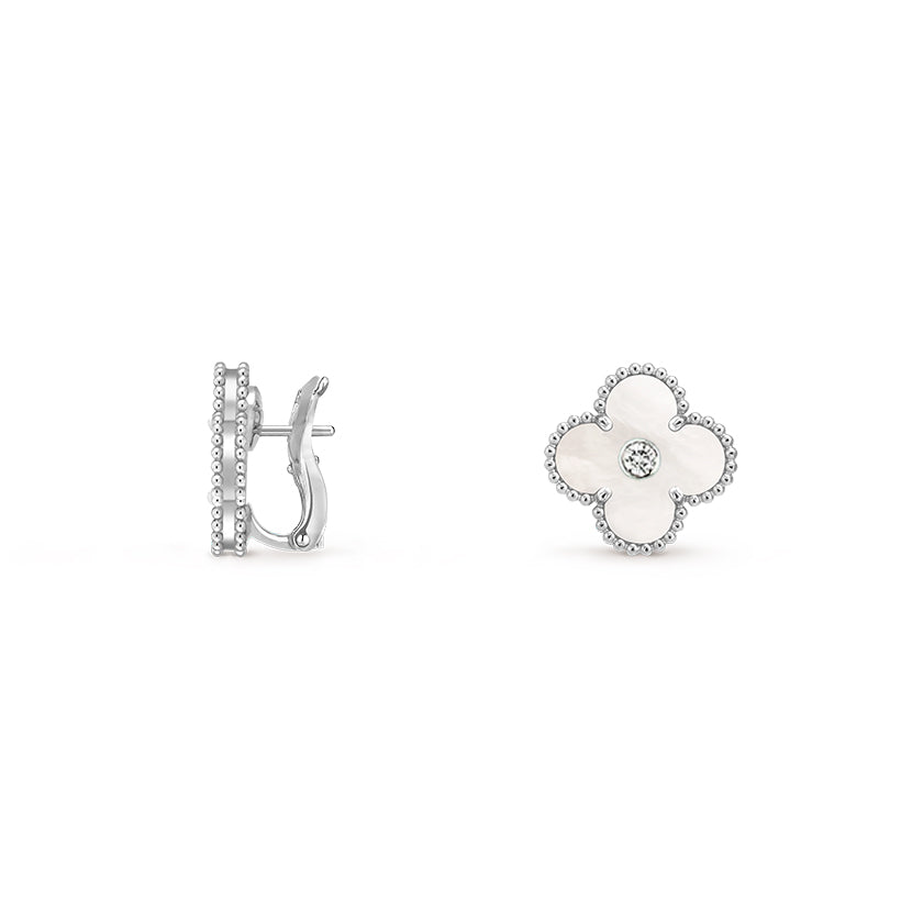 [Azure Tears]15MM CLOVER FLOWER STUD EARRINGS DIAMOND-WHITE GOLD COLLECTION
