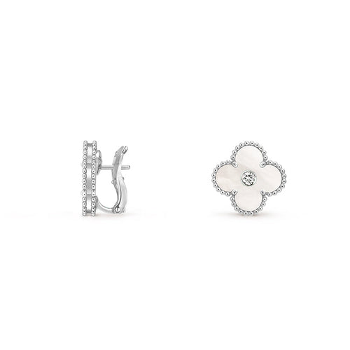 [Azure Tears]15MM CLOVER FLOWER STUD EARRINGS DIAMOND-WHITE GOLD COLLECTION