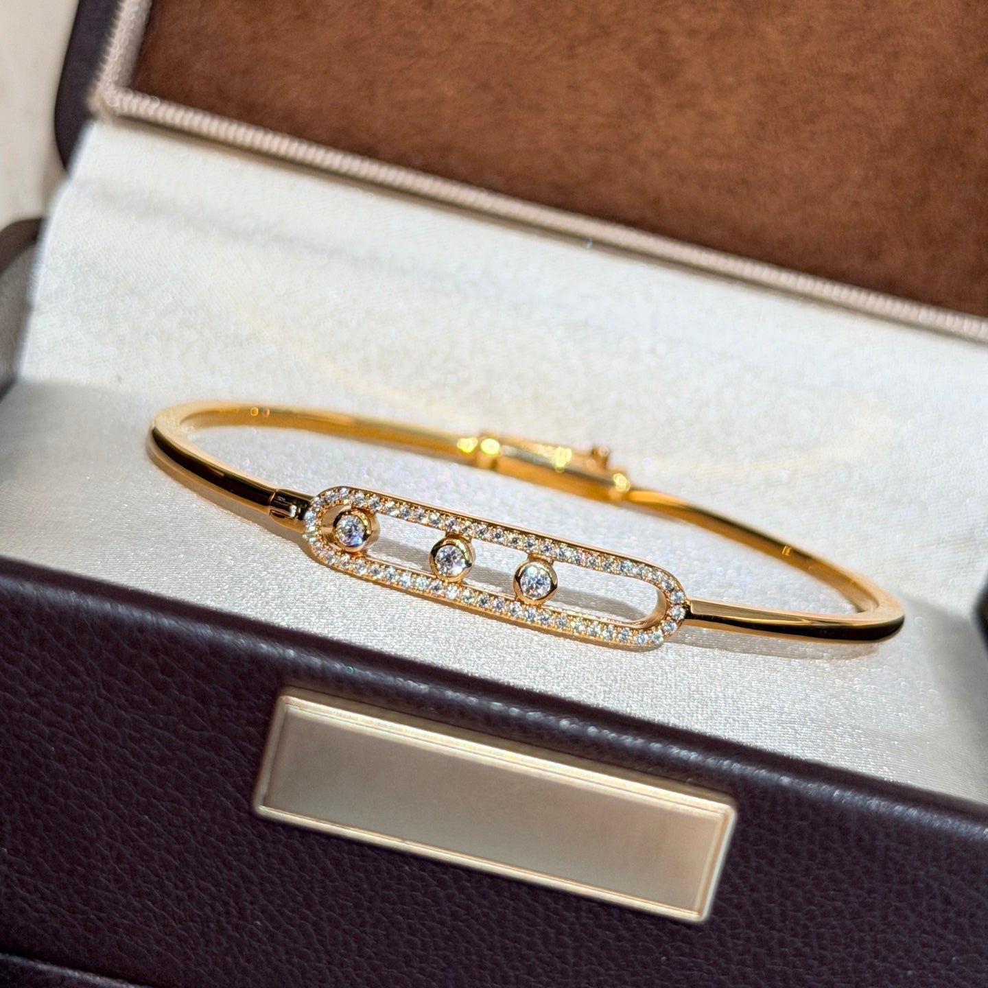 [Azure Tears]MOVE PAVÉ DIAMOND BANGLE BRACELET M