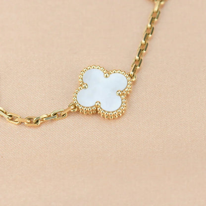 [Azure Tears]LUCKY CLOVER 5-MOTIF BRACELET - WHITE MOTHER-OF-PEARL COLLECTION