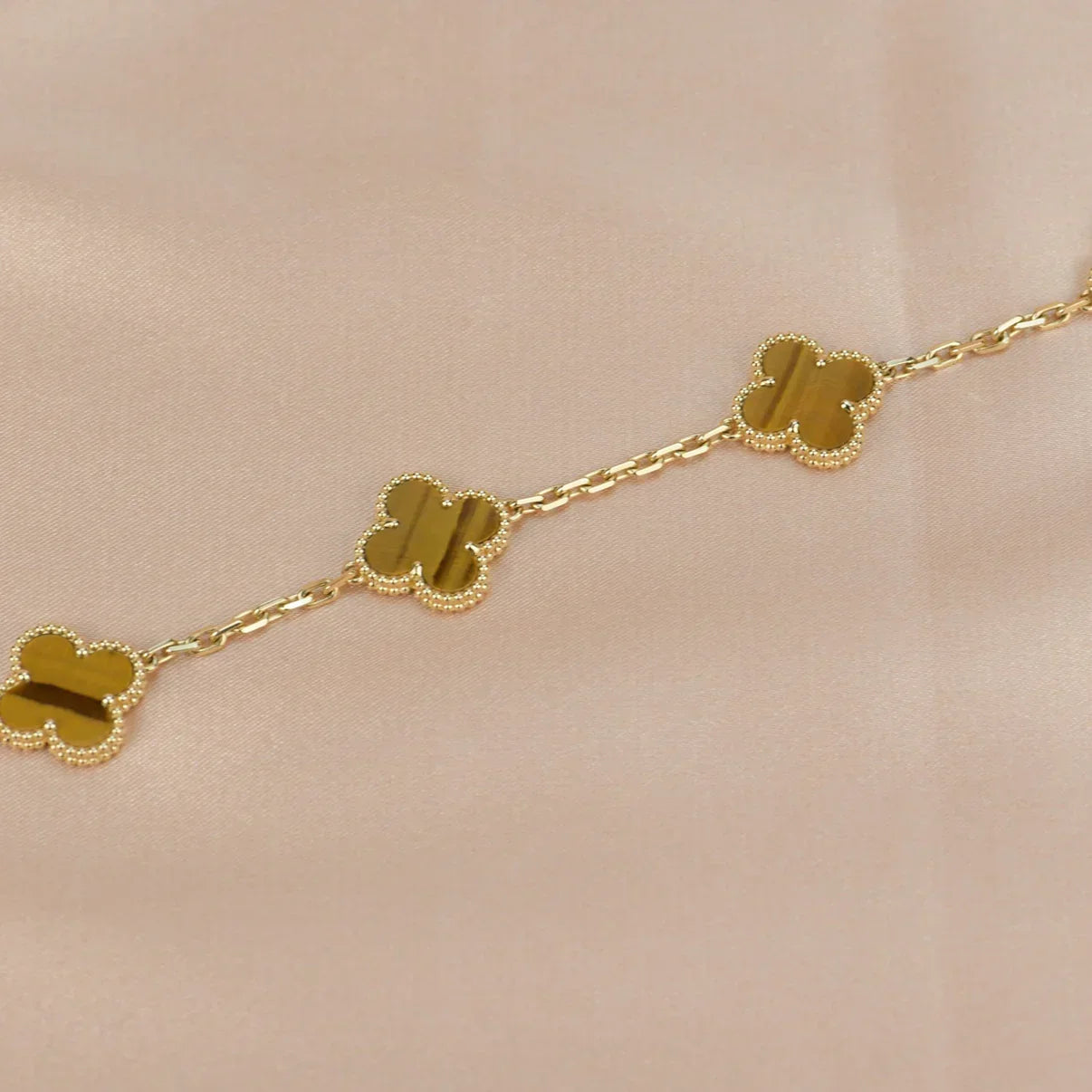 [Azure Tears]LUCKY CLOVER 5-MOTIF BRACELET -  TIGER’S EYE COLLECTION