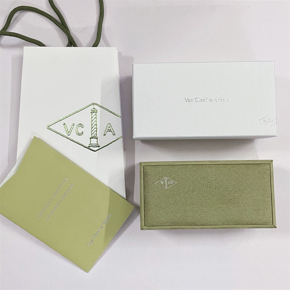 [Azure Tears]CLOVER BRAND JEWELRY BOX