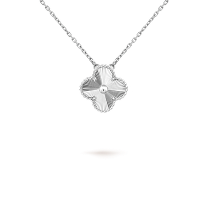 [Azure Tears]15MM CLOVER FLOWER PENDANT NECKLACE WHITE GOLD COLLECTION