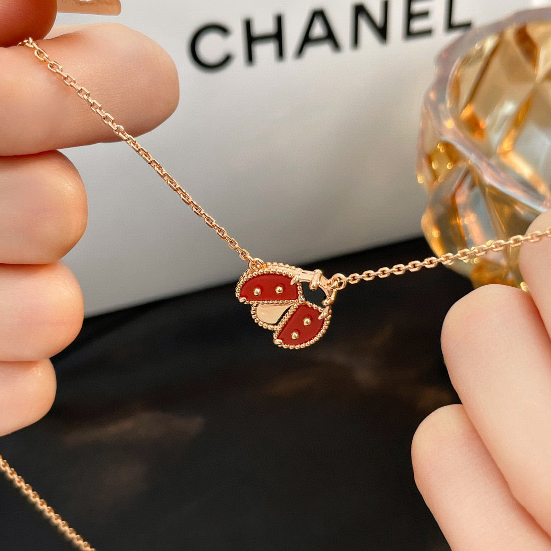 [Azure Tears]LUCKY CARNELIAN LADYBUG CHARM NECKLACE