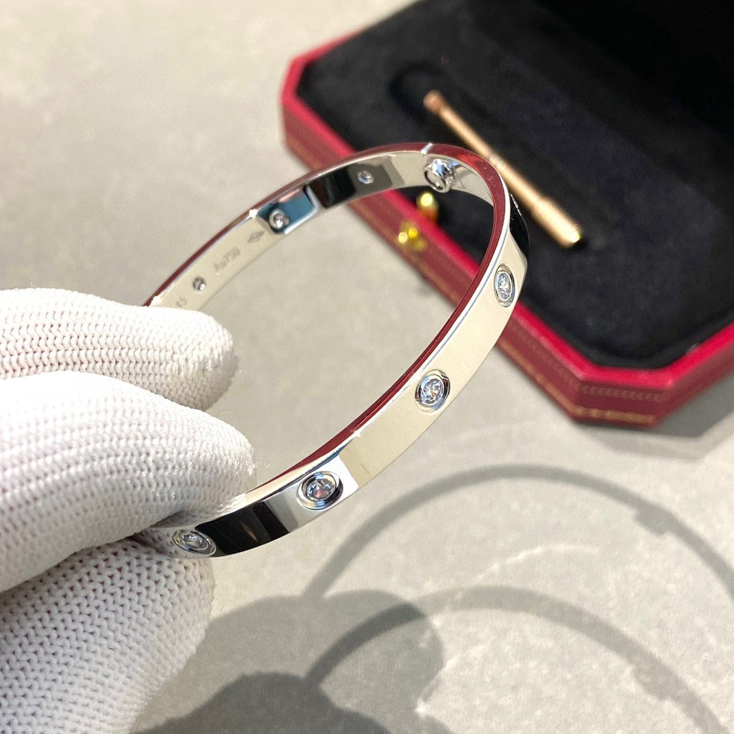 [Azure Tears]CLASSIC 6.1MM LOVE BANGLE - 10-DIAMOND